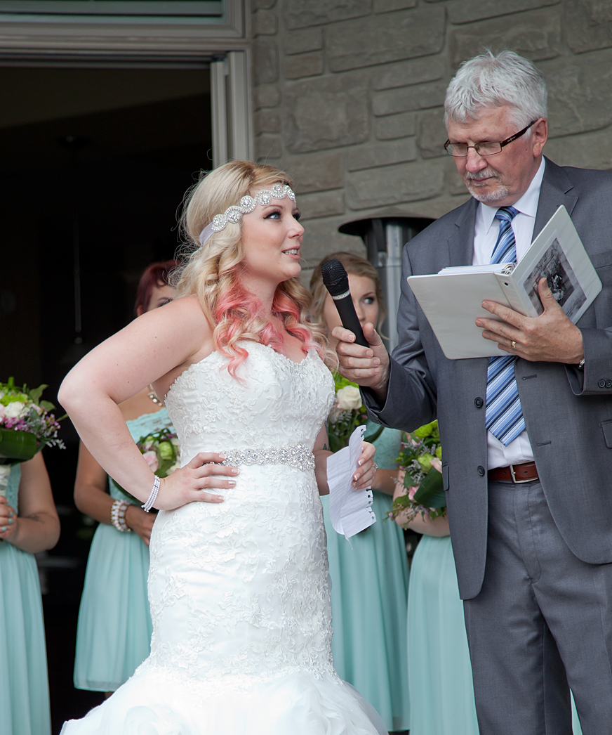 Bride saying her personal vows