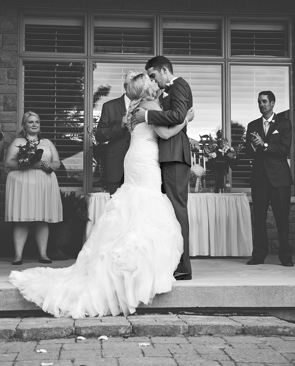 The first kiss as a married couple!